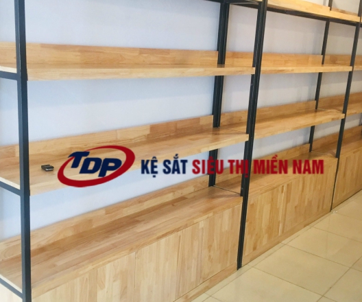 MẪU KỆ SẮT 3